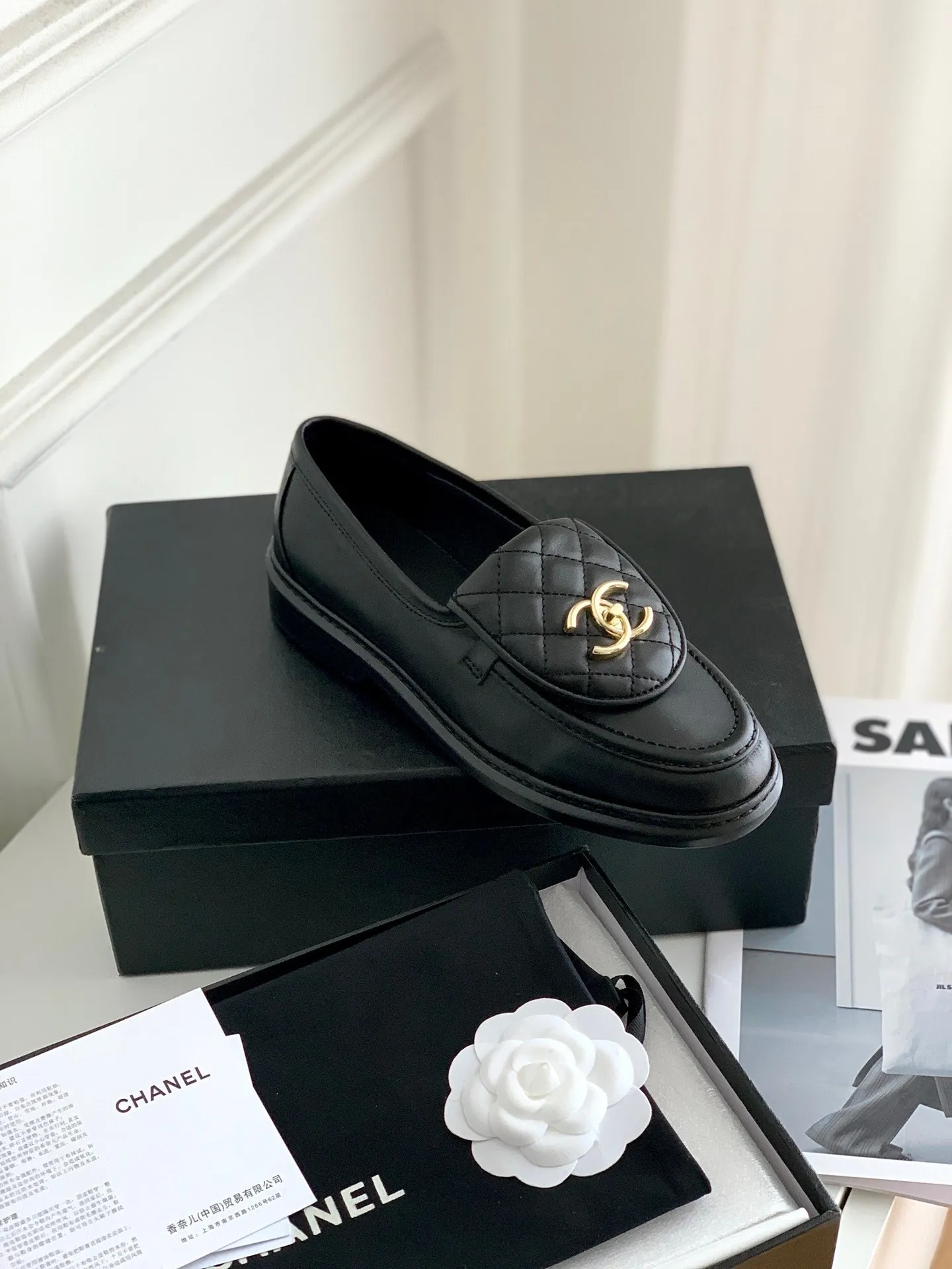 👟👟Ex-factory price P480👟👟 Women's shoe factory Chanel 2022 new clamshell retro diamond loafers new color imported lambskin upper, original molded hardware big buckle electric embroidery lining foot pads mixed lambskin, original Italian leather outsole size: 35-39 (40.41 custom-made, non-refundable)